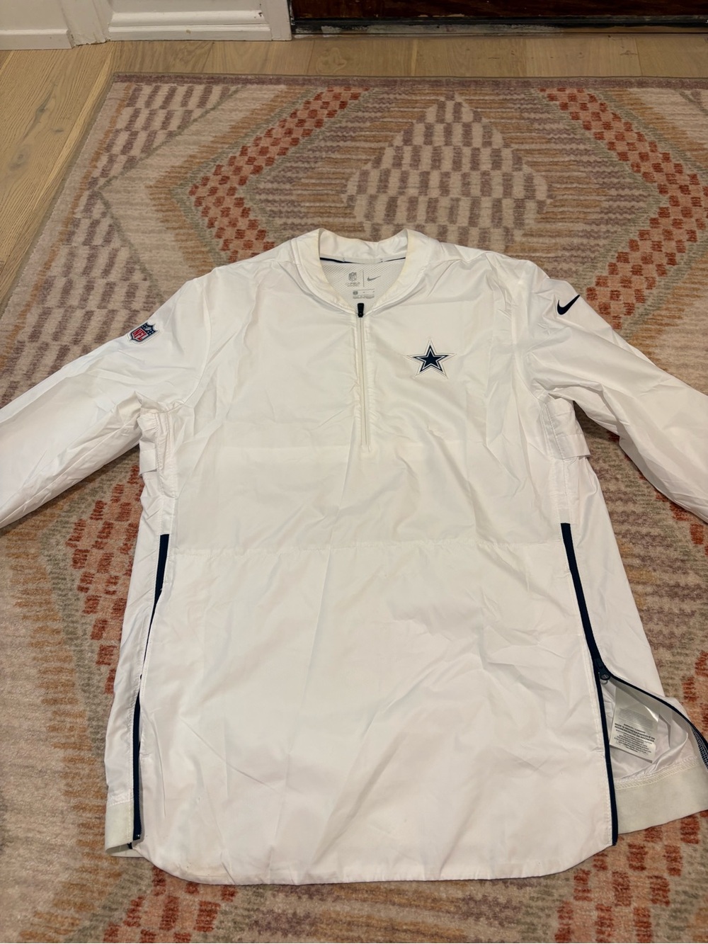 Nike White Dallas Cowboys Windbreaker with Navy Accents